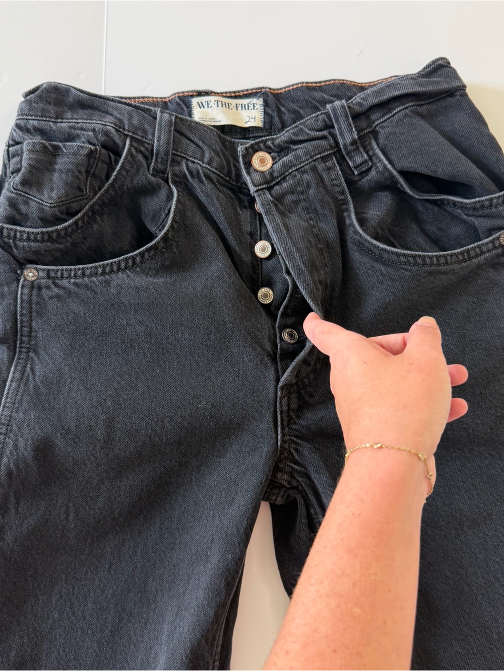 Free People We The Free Jeans Womens 24 Black Final Countdown Low Rise Boyfriend - Picture 9 of 11